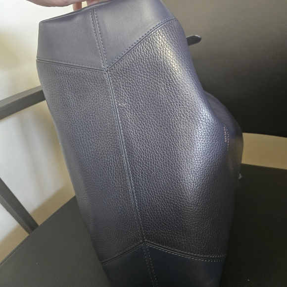 Aspinal of London Leather Shoulder Bag Navy LIKE NEW W/ DUSTBAG - Picture 10 of 14